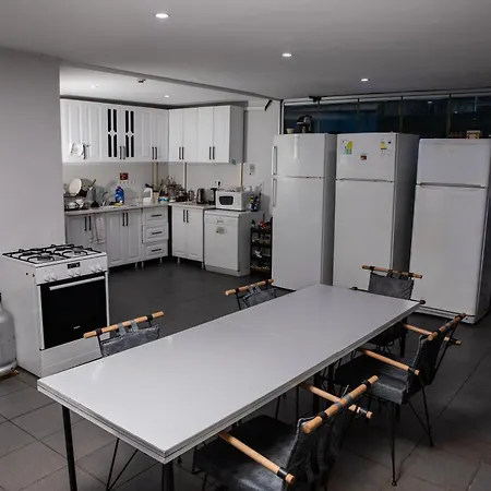 Apart Otel With A Common Bathroom In A Digital Nomad House 110